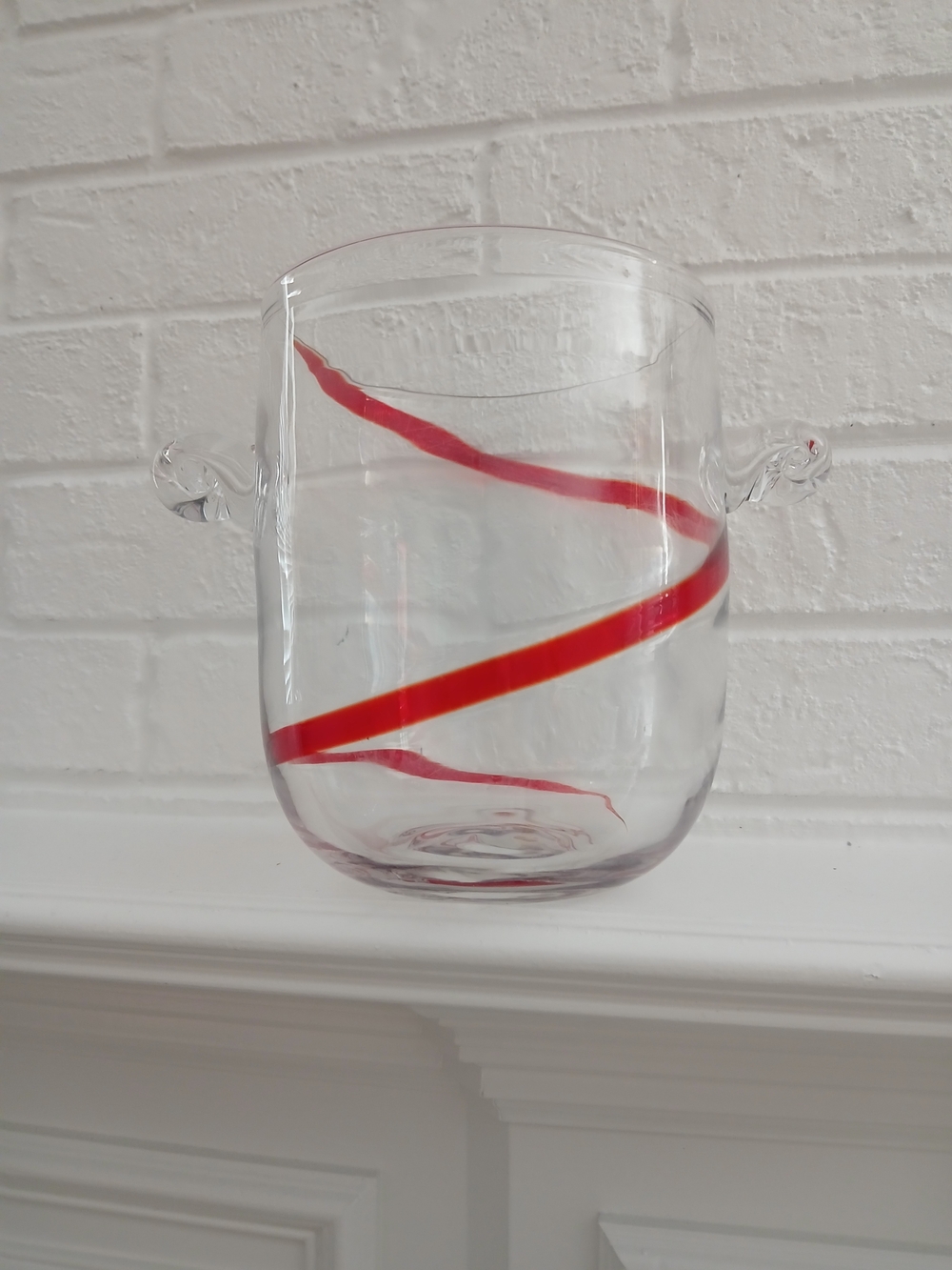Pier 1 Discontinued Swirline Swirl Red Ice Bucket Container Blown Glass